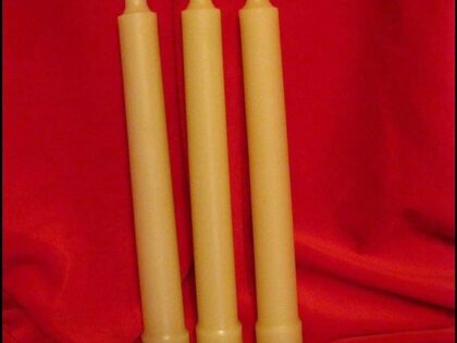 An up-close look at the 8.5" long, 1" at the base stepped taper beeswax candle.